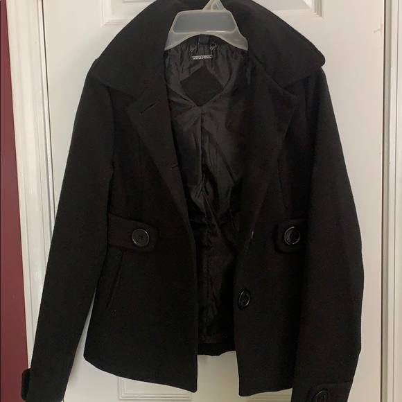 Blazer - Picture 2 of 7